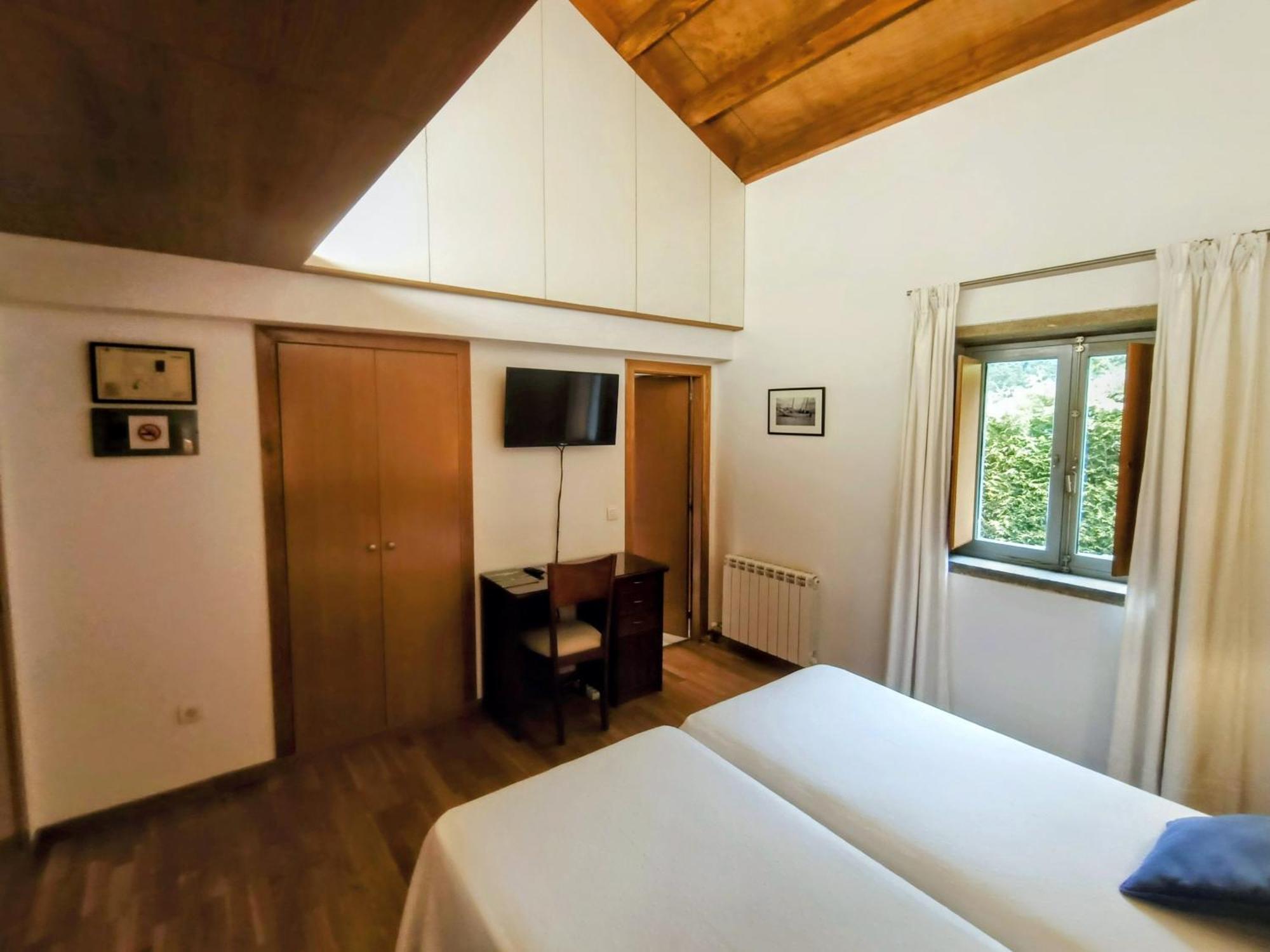 Casa Do Fieiro Hostal Minortos Habitación foto